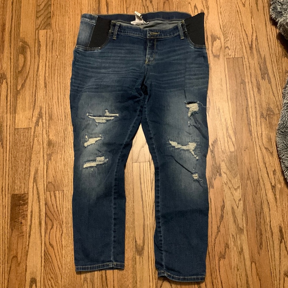 Liz Lange Maternity Jeans